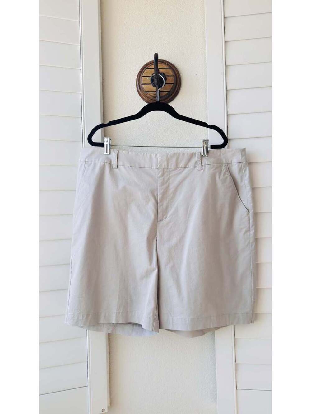 Matty M Light Beige Stretch Chino Shorts - Size XXL